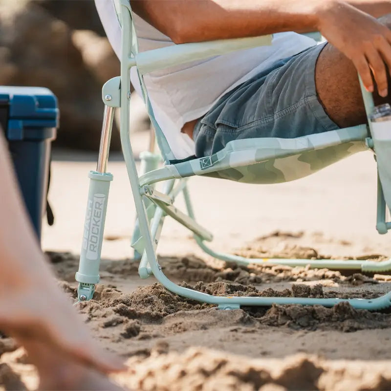 Premium All-Weather Beach Rocker - Choice 712 - Heavy-Duty Kickback Rocker with Beverage Holder Detail