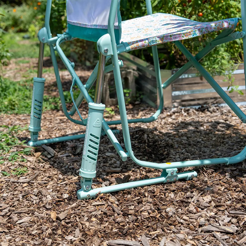 Patented Spring-Action Freestyle Rocker Elite - Choice 460 - Heavy-Duty Kickback Rocker with Beverage Holder Detail