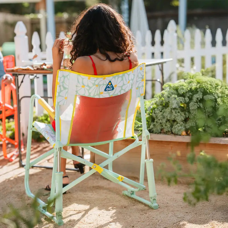 Heavy-Duty Freestyle Freestyle Rocker - Choice 711 - Heavy-Duty Kickback Rocker with Beverage Holder Detail
