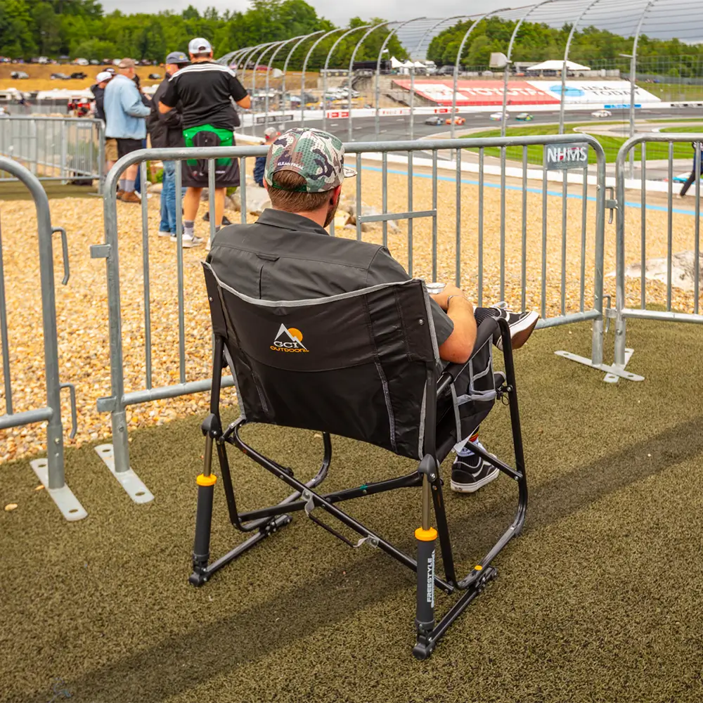 Luxury Camp Freestyle Rocker XL - Choice 552 - Heavy-Duty Kickback Rocker with Beverage Holder Detail